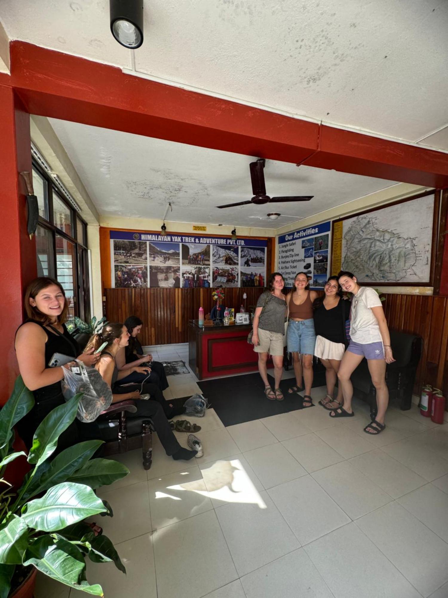 Butterfly Lodge Pokhara Exterior foto