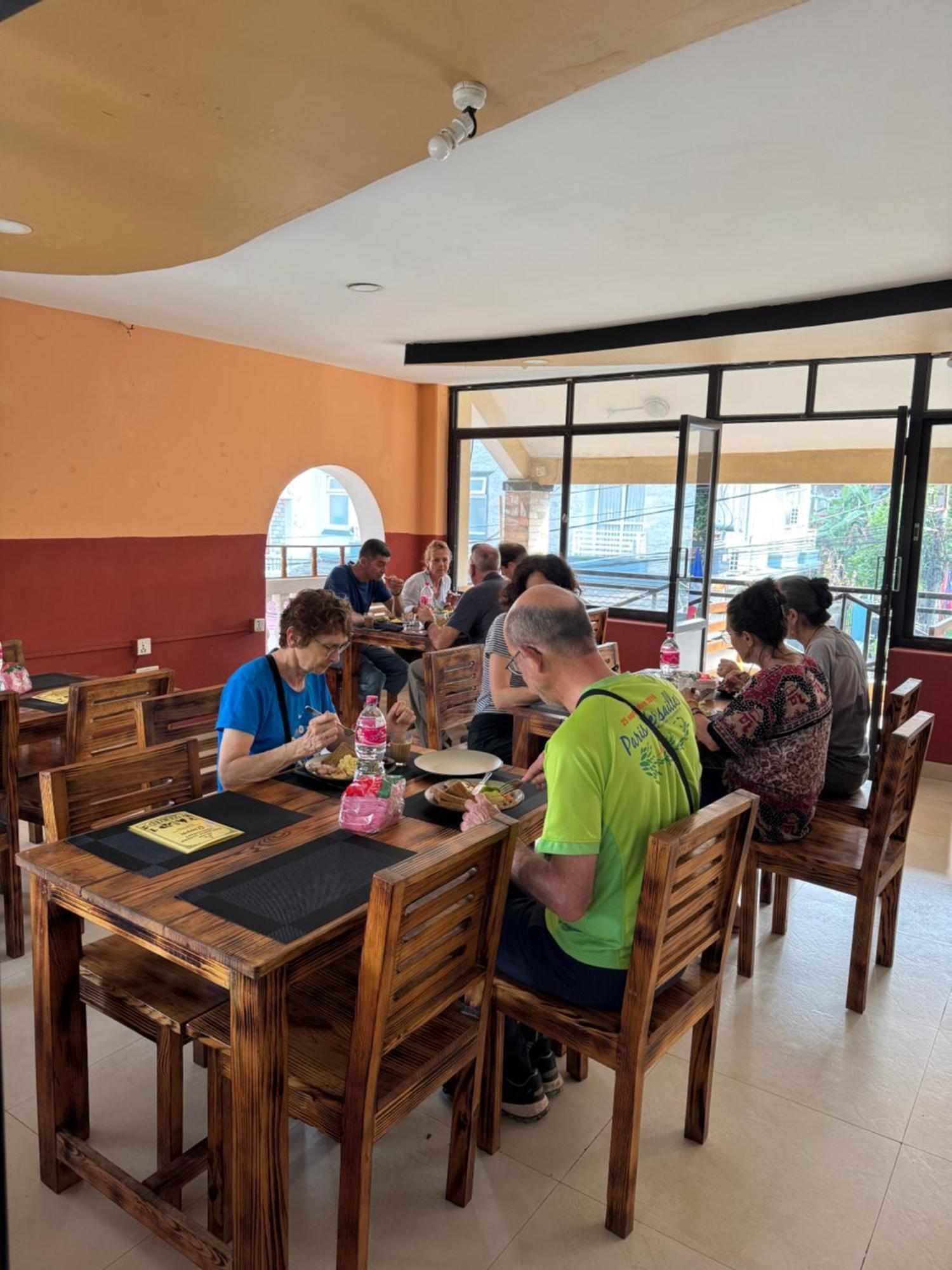 Butterfly Lodge Pokhara Exterior foto